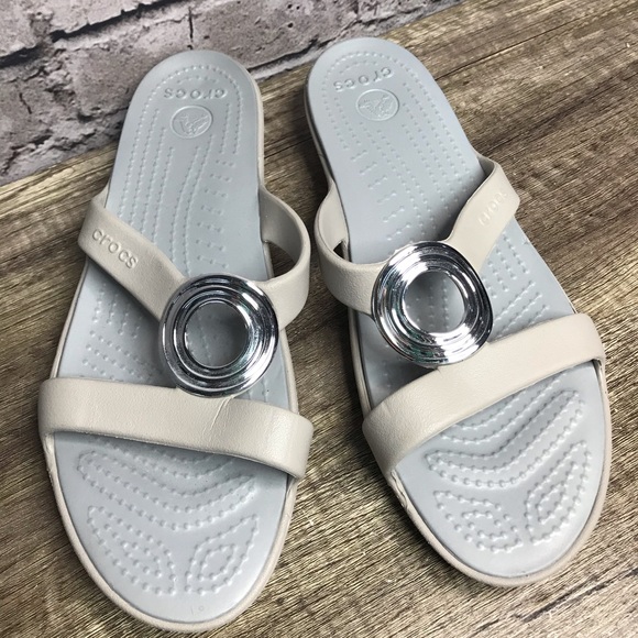 crocs with silver circle